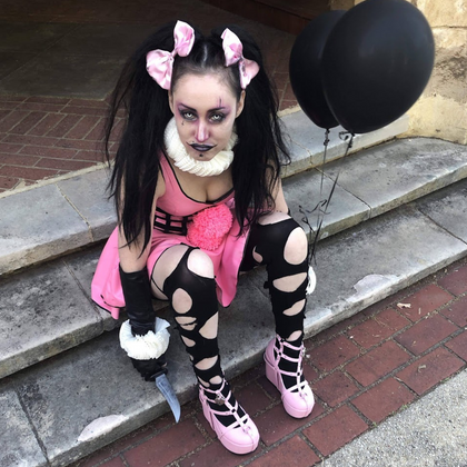 Halloween Cosplay Horror Clown Dressed in Pink and wearing Demonia Poison 25-2
